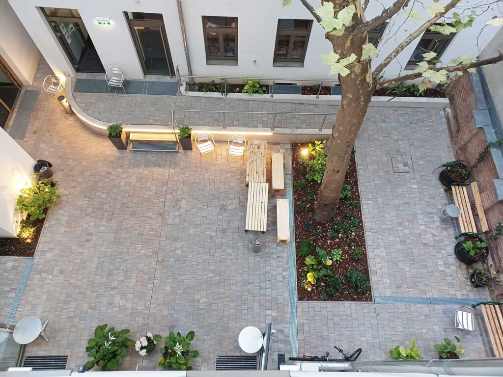 Sanierung-Heim-Wien_hof